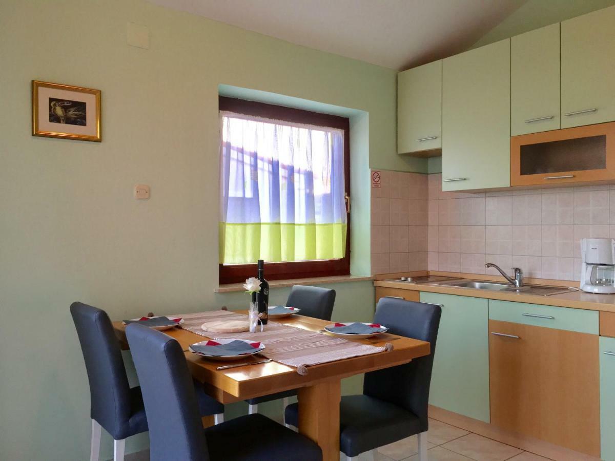 Lavender House Apartment Maslenica Exterior photo