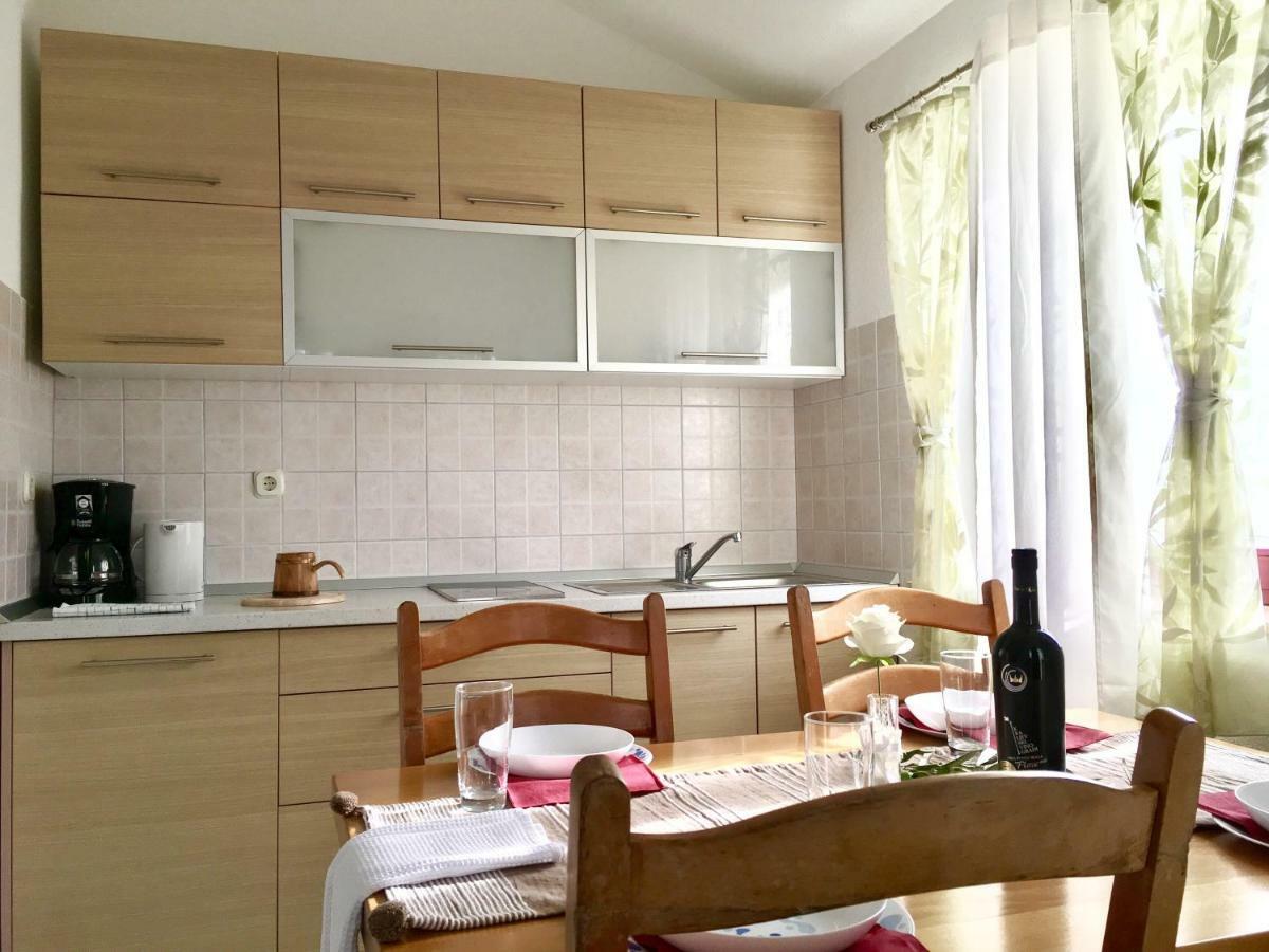 Lavender House Apartment Maslenica Exterior photo